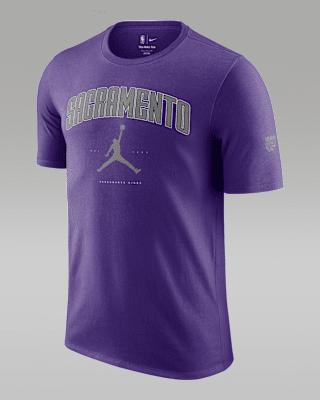 【NIKE】Sacramento Kings Essential Men's Jordan NBA T-Shirt Sacramento Kings Essential Men's Jordan NBA T-Shirt. Nike.com